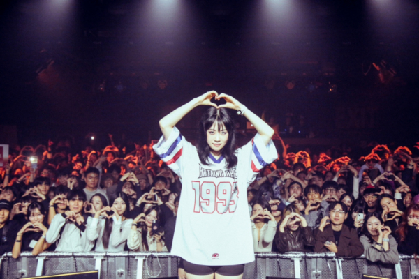 ▲드비타(사진 = AOMG 제공)