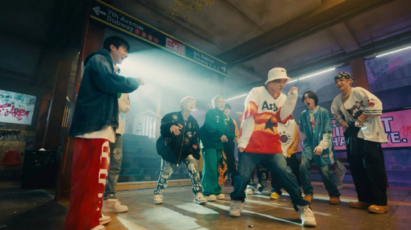 ▲트레저 'B.O.M.B' 댄스 퍼포먼스 비디오 티저(사진제공=YG엔터테인먼트)