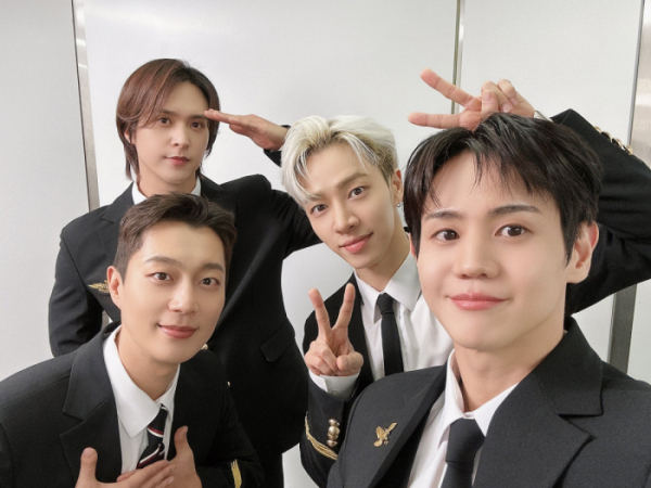 ▲하이라이트(사진 = 어라운드어스 제공)