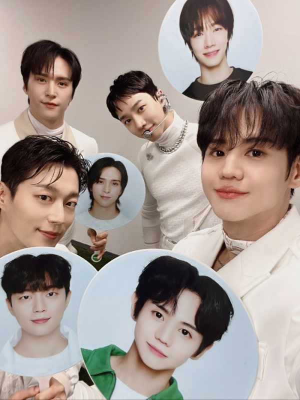 ▲하이라이트(사진 = 어라운드어스 제공)