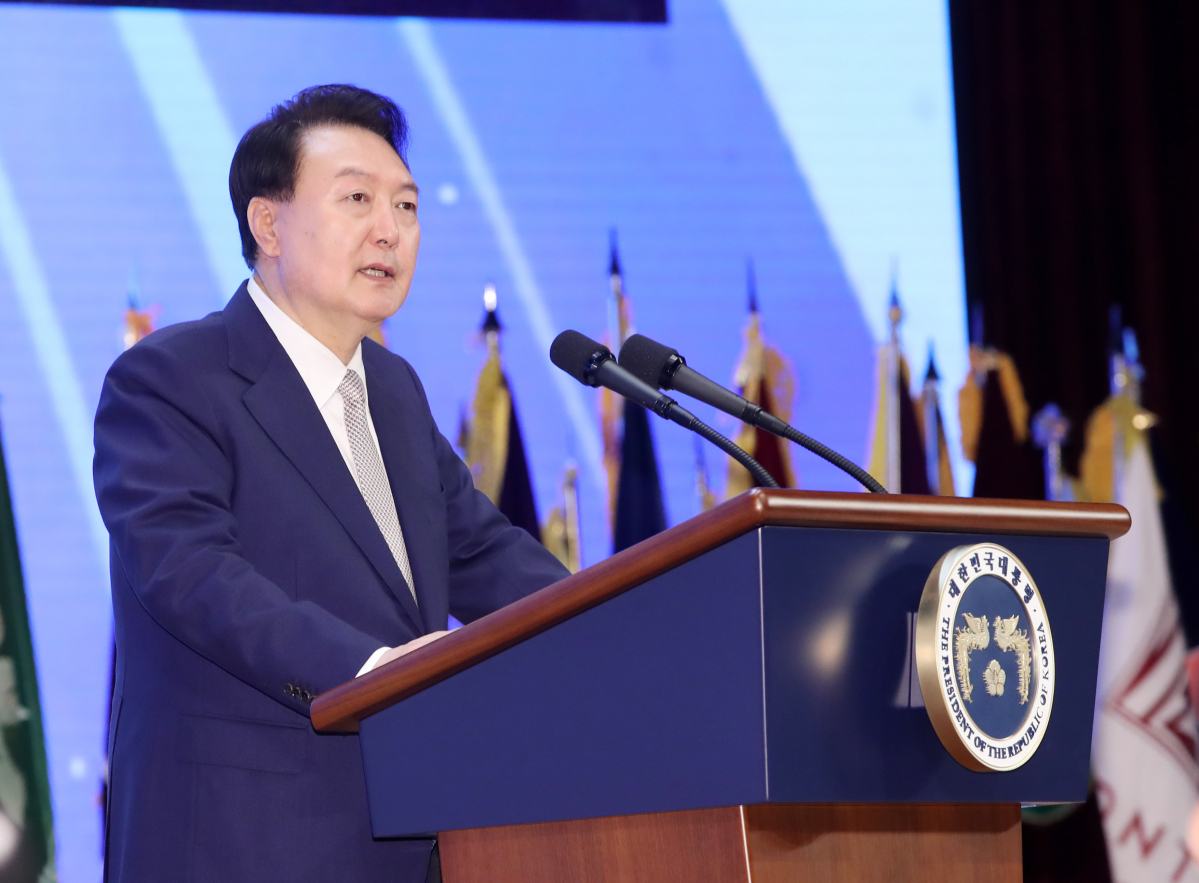 ▲윤석열 대통령이 1일 서울 강남구 코엑스에서 열린 제58회 전국여성대회에서 축사하고 있다. (연합뉴스)