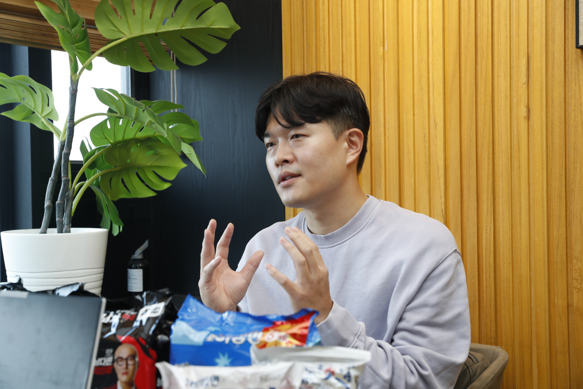▲윤인균 팔도 마케팅팀 책임이 7일 본지와 인터뷰하고 있다. (사진제공=팔도)