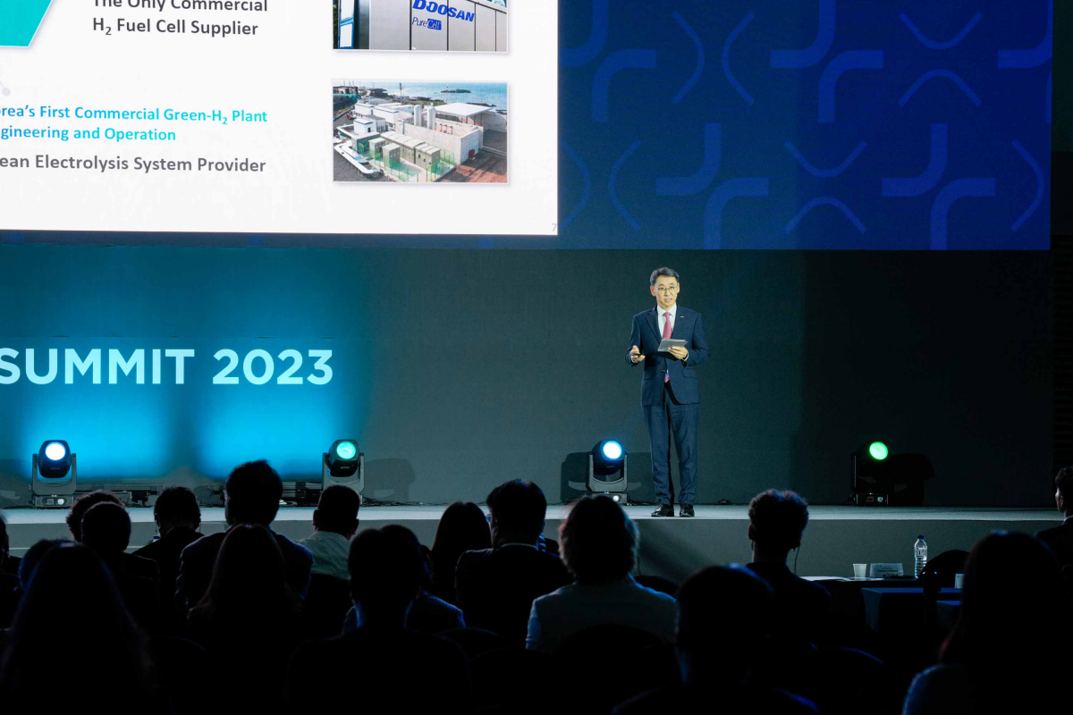 ▲정연인 두산에너빌리티 사장이 7일 ‘2023 인베스트 코리아 써밋’에 참가해 ‘지속가능한 지구를 위한 에너지 산업의 역할’을 주제로 발표하고 있다. (사진제공=두산에너빌리티)