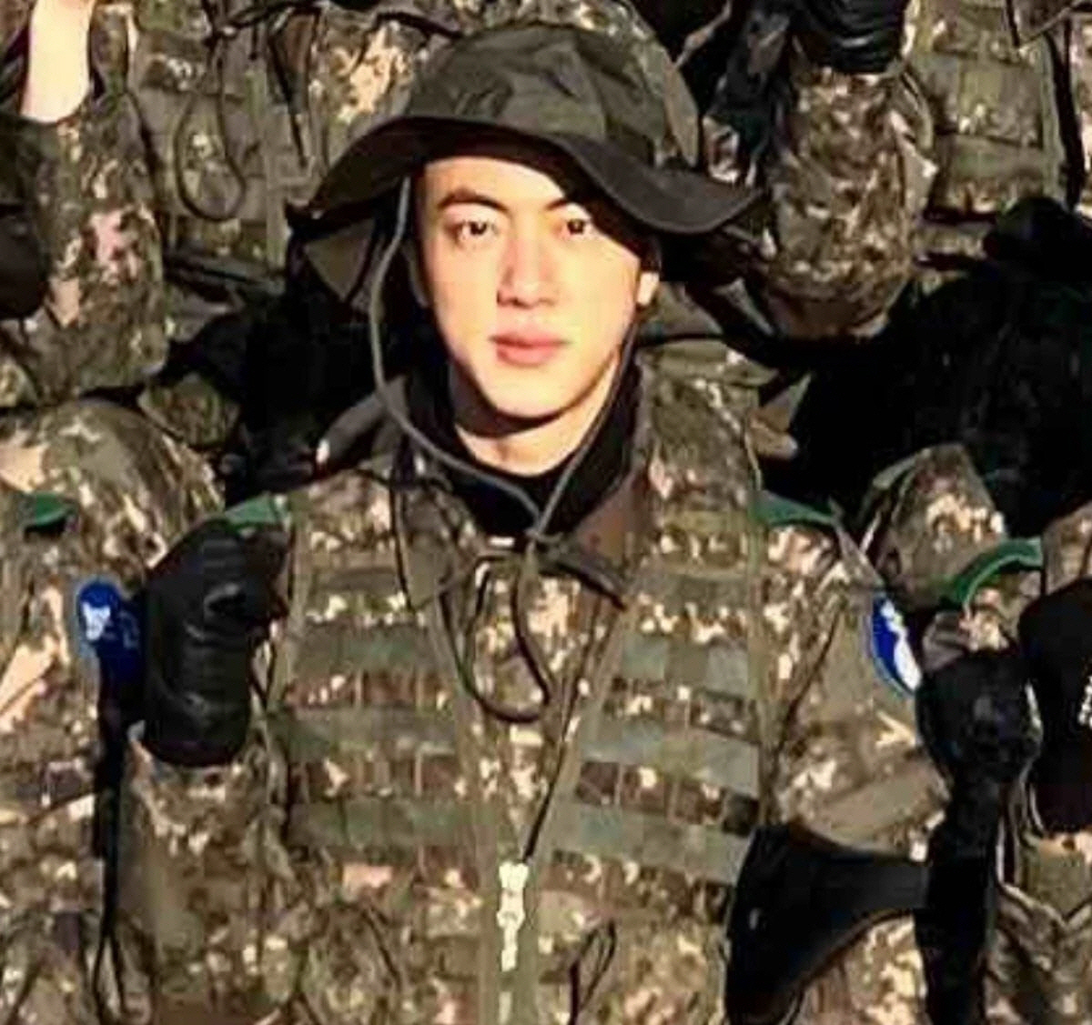 ▲(출처=더캠프)