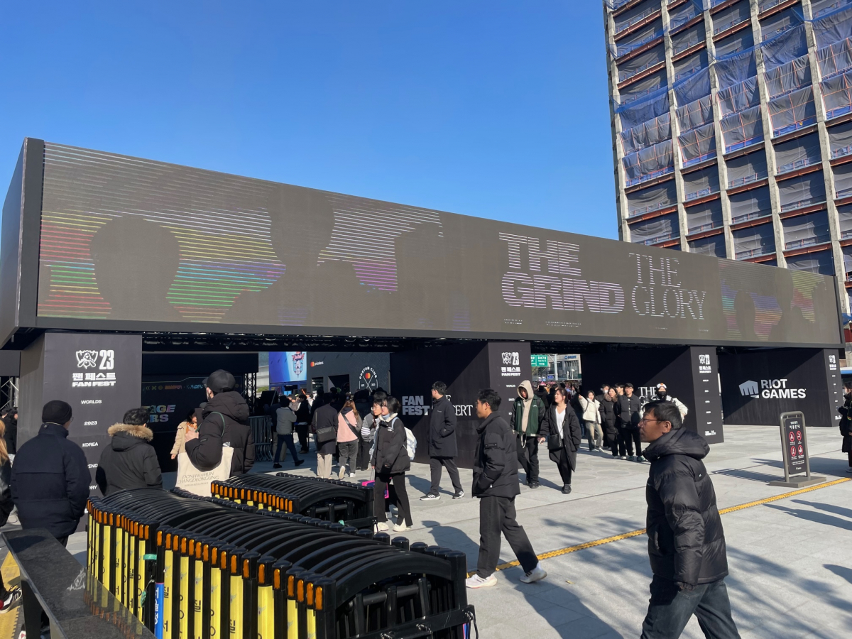 ▲'월즈 팬 페스트' 공연장 입구. (이민재 기자 2mj@)