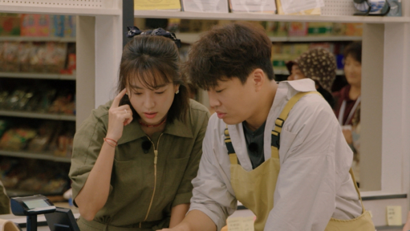 ▲'어쩌다 사장3' 차태현, 한효주(사진제공=tvN)