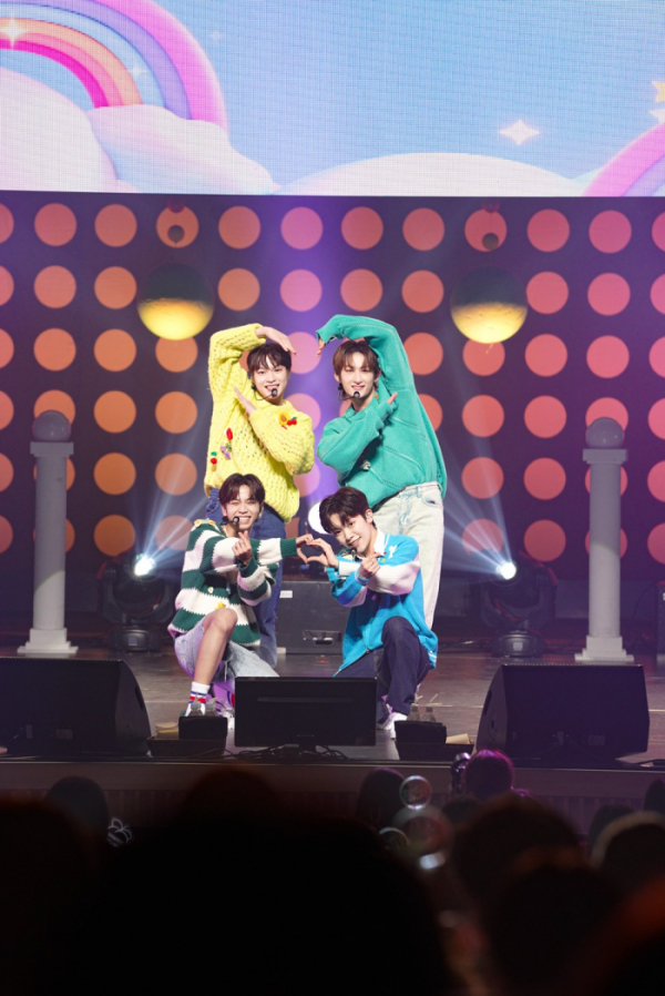 ▲TOZ(티오지)(사진 = YY엔터테인먼트 제공)