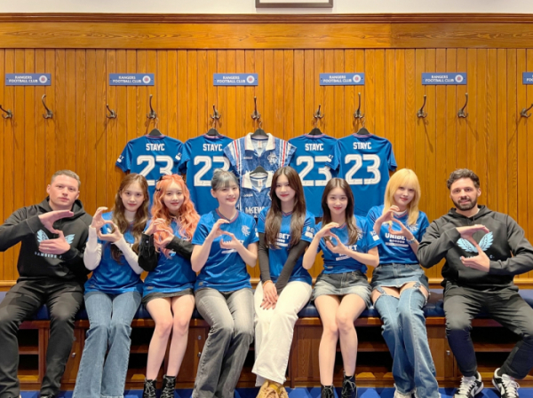 ▲스테이씨(사진 = 하이업엔터테인먼트 제공)