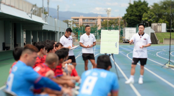 ▲'뭉쳐야 찬다3' 한일전(사진제공=JTBC)