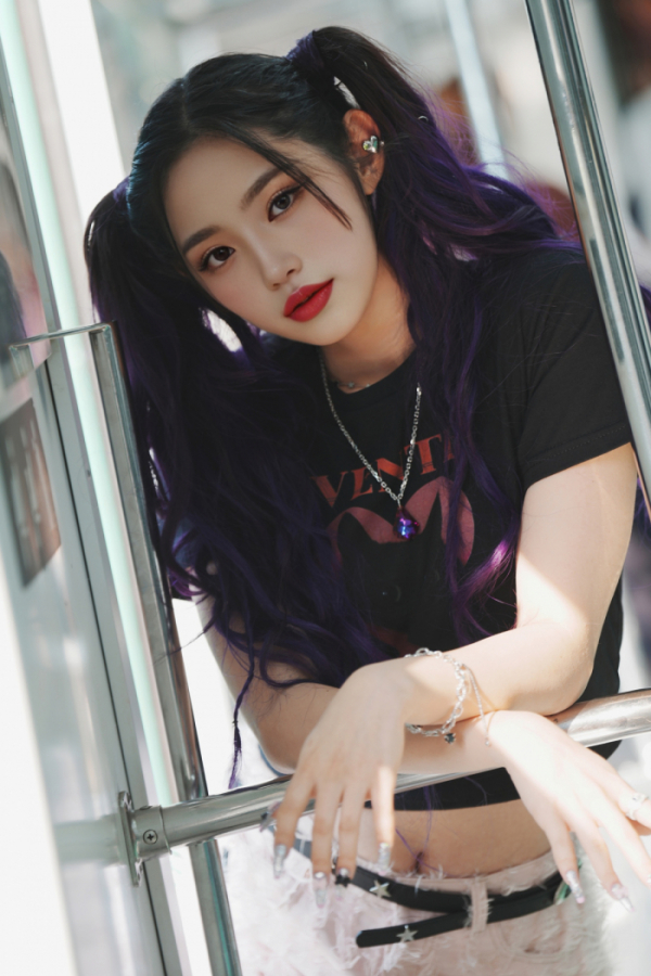 ▲iii 아라(사진=빅오션이엔엠 제공)