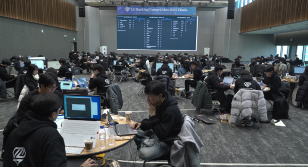▲LG전자가 24일 사이버보안 역량 강화를 목적으로 'LG 해킹대회 2023' 본선을 진행했다. (사진제공=LG전자)