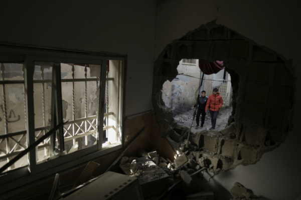 ▲이스라엘군 침공 후 폐허가 된 건물 (사진제공=AP·연합뉴스)