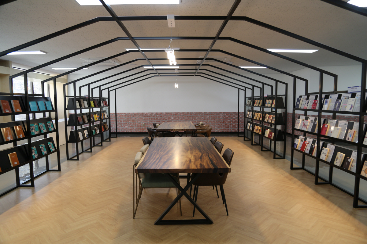 ▲성신여대 돈암 수정캠퍼스 중앙도서관
