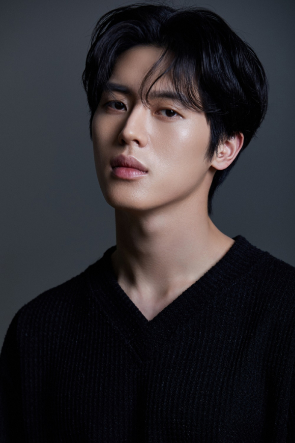 ▲이주안(사진 = YY엔터테인먼트 제공)