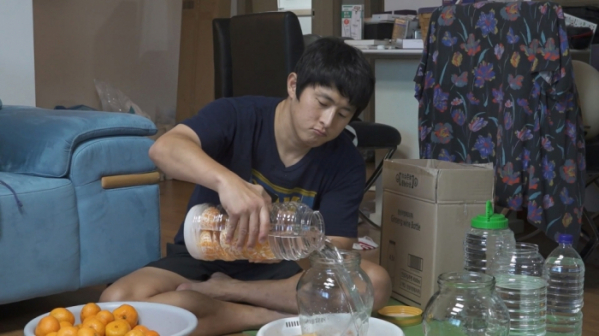 ▲'나혼자산다' 기안84 귤 담금주(사진제공=MBC)