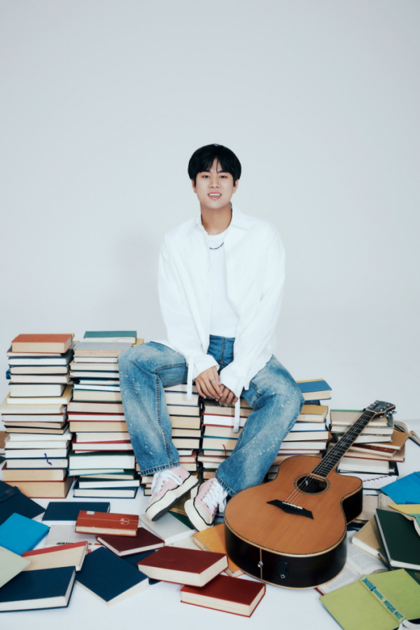 ▲이무진(사진 = 빅플래닛메이드엔터 제공)