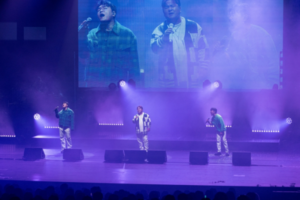 ▲허각·신용재·임한별(사진 = 플렉스엠 제공)