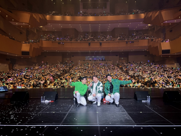 ▲허각·신용재·임한별(사진 = 플렉스엠 제공)