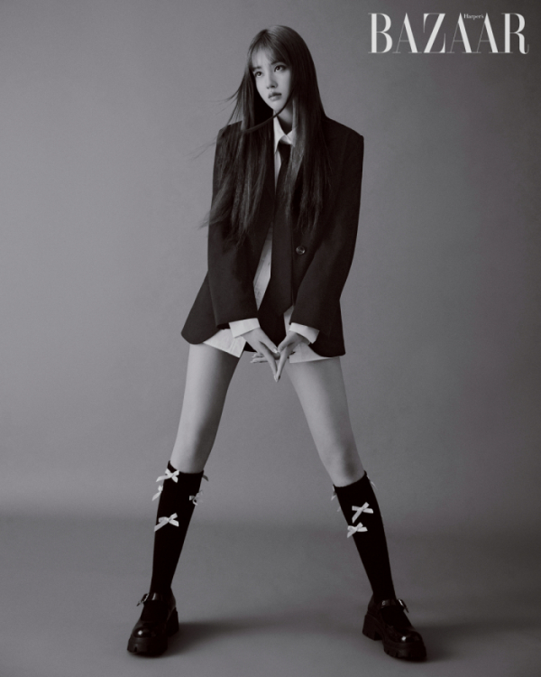 ▲스테이씨(사진 = 하퍼스 바자 제공)