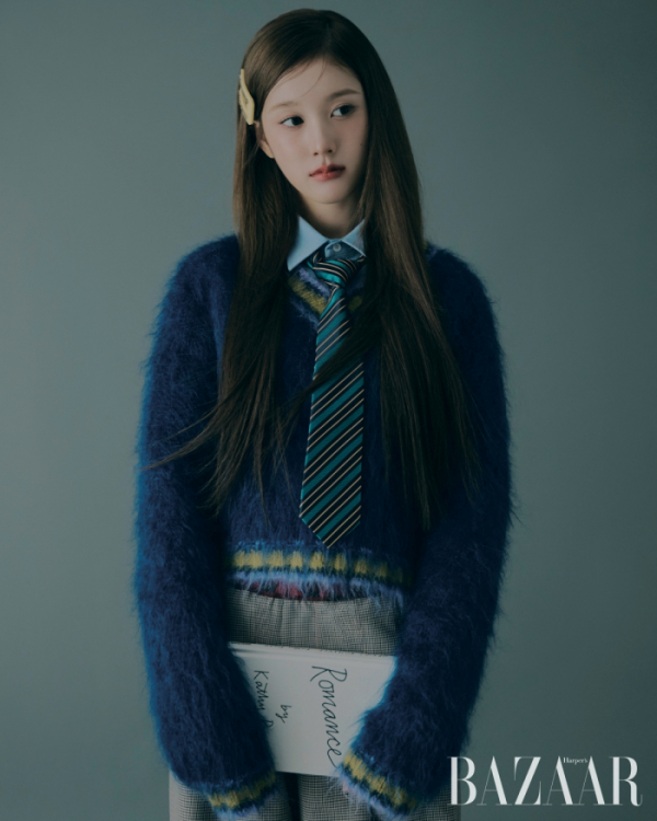 ▲스테이씨(사진 = 하퍼스 바자 제공)