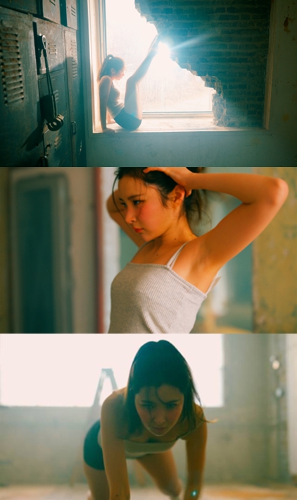 ▲채니 '내 마음이 너에게 닿기를' 퍼포먼스