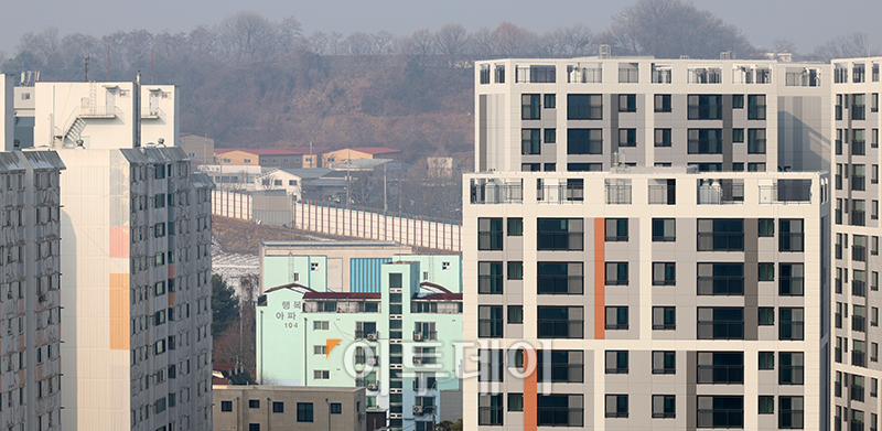 ▲김포 고촌 양우내안애 아파트(오른쪽). 고이란 기자 photoeran@