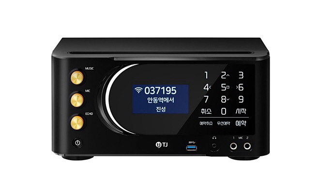 ▲TJ미디어 가정용 노래방 TKR-370HK(사진=TJ미디어 제공)