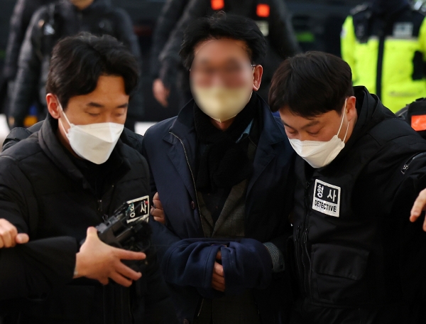 ▲이재명 더불어민주당 대표를 흉기로 습격한 피의자 김모 씨
 ( (연합뉴스))