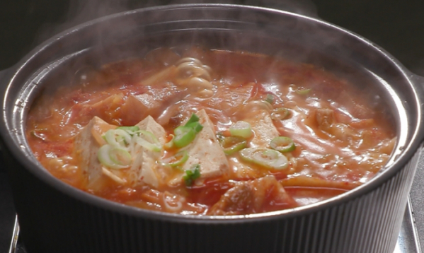 ▲'편스토랑' 류수영 평생 김치찌개(사진제공=KBS 2TV)