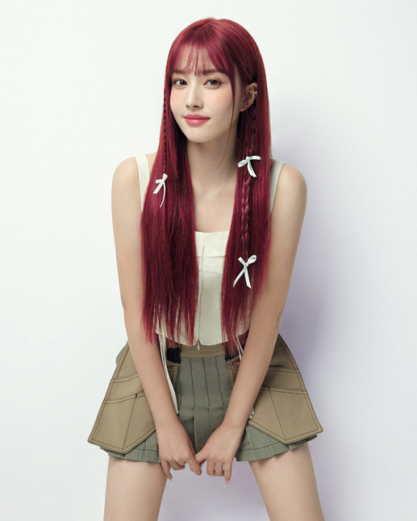 ▲스테이씨 윤(사진 = 로레알파리 제공)