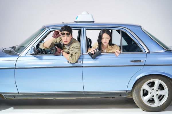 ▲'LTNS' 포스터 촬영 비하인드컷(사진제공=매니지먼트mmm)