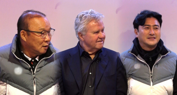 ▲박항서, 히딩크, 안정환(사진제공=JTBC)