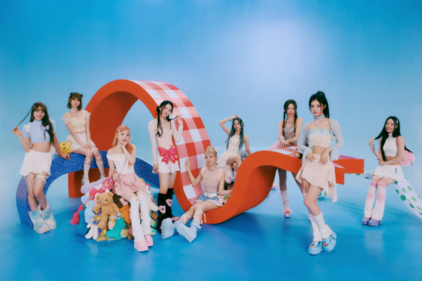 ▲NiziU(니쥬)(사진제공=JYP엔터테인먼트)