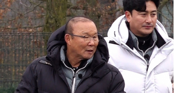 ▲'뭉쳐야 찬다' 시즌3 박항서(사진제공=JTBC)