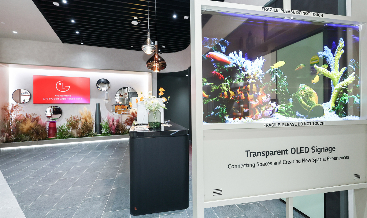 ▲LG전자가 싱가포르 대표 관광명소인 마리나베이 인근 고급 쇼핑몰에 라이프스 굿(Life's Good) 브랜드 경험공간을 열었다. (사진제공=LG전자)