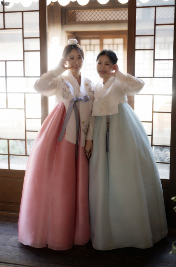 ▲정슬, 진혜언(사진제공=에이치앤이엔티)