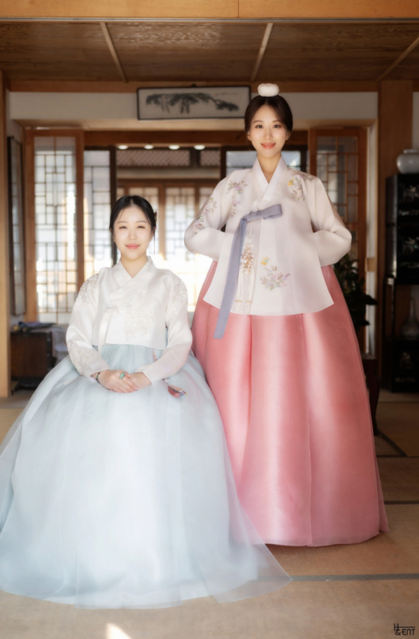 ▲정슬, 진혜언(사진제공=에이치앤이엔티)