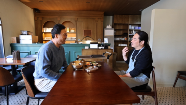 ▲'동네 한 바퀴' 서울 압구정동, 신사동(사진제공=KBS 1TV)