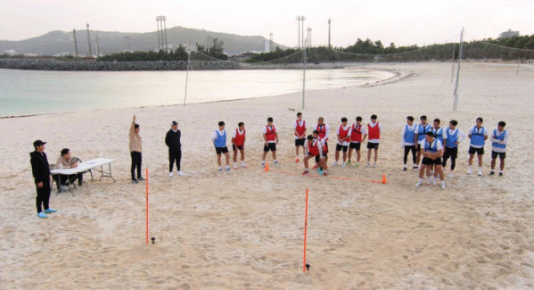 ▲'뭉쳐야 찬다' 시즌3 오키나와 전지훈련(사진제공=JTBC)