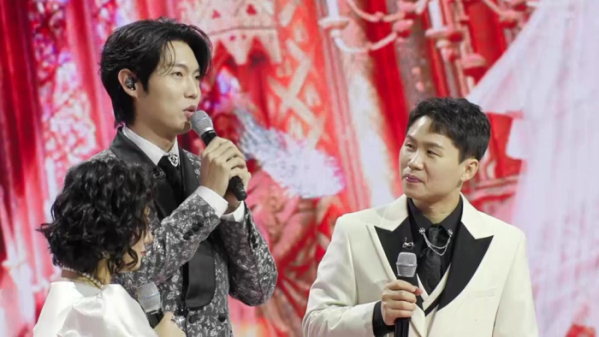 ▲‘불타는 장미단’ 시즌2(사진제공=MBN)