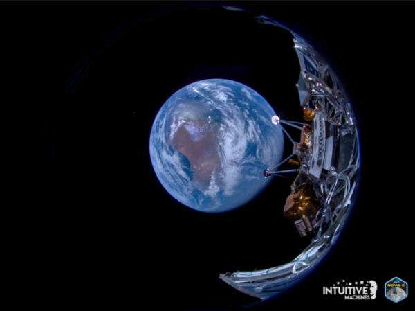 ▲미국 민간 달 착륙선 오디세우스가 달로 향하던 중 지구를 촬영한 모습.  (출처 인튜이티브 머신스)