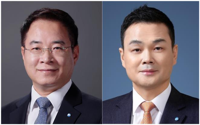 ▲왼쪽부터 이석태 우리금융저축은행 신임 대표이사 후보, 강신국 우리PE자산운용 신임 대표이사 후보.  (사진제공=우리금융그룹)