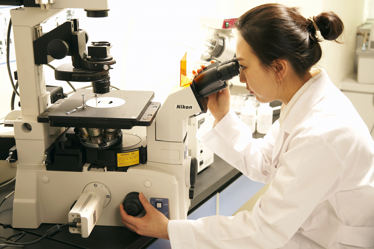 ▲경기도경제과학진흥원이 바이오헬스산업 혁신 가속화  ‘연구 장비 및 분석 지원 확대’ 한다. (경과원)