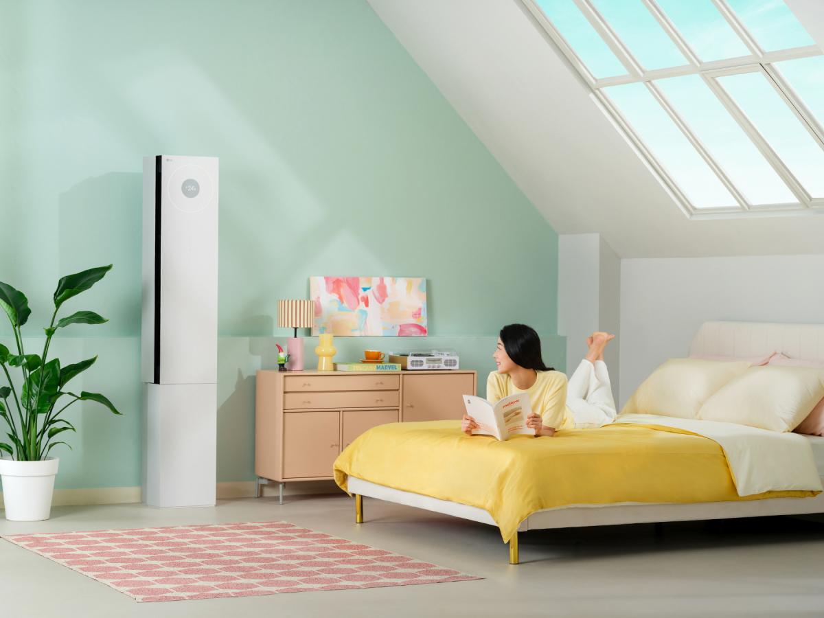 ▲LG전자가 차별화된 인공지능(AI) 기술로 바람의 방향과 세기, 온도까지 컨트롤해 차원이 다른 쾌적함을 선사하는 LG 휘센 뷰 에어컨을 22일 출시했다.  (사진제공=LG전자)