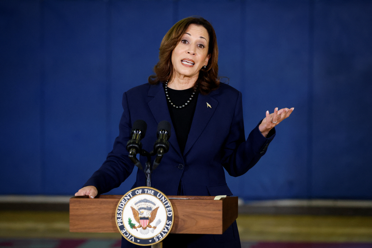 ▲카멀라 해리스 미국 부통령은 23일(현지시간) 미국 플로리다주 파크랜드에서 연설을 하고 있다. 파크랜드(미국)/로이터연합뉴스