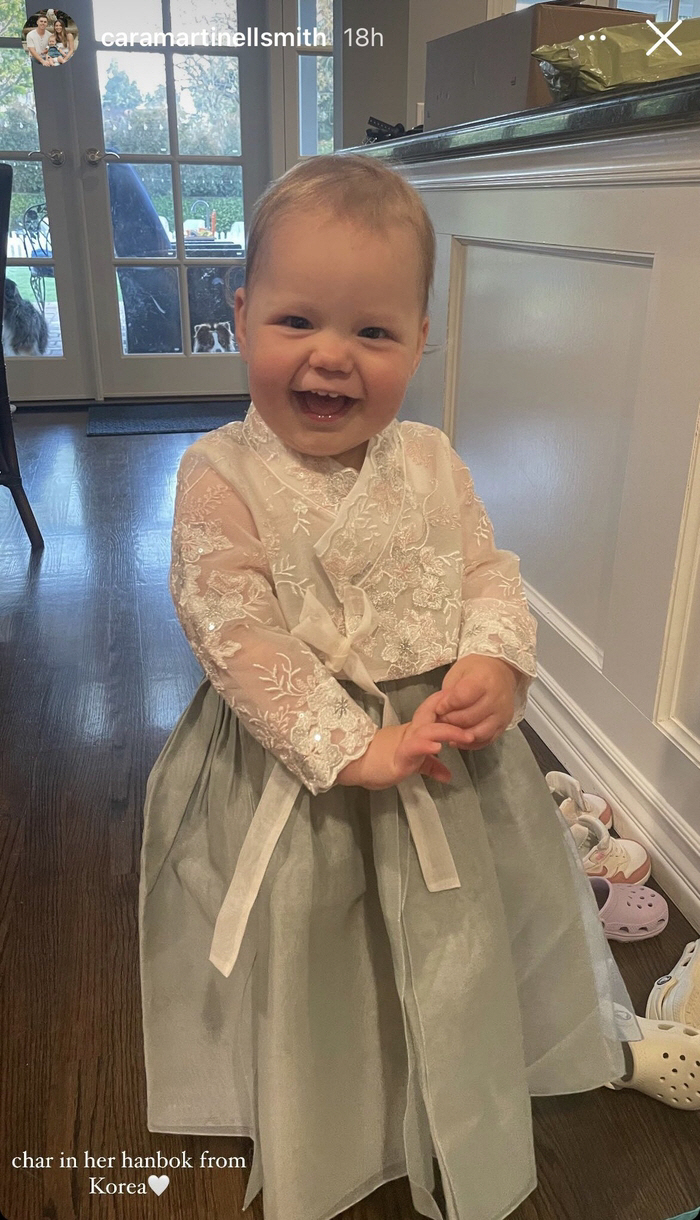 ▲(출처=카라 스미스 인스타그램 캡처)