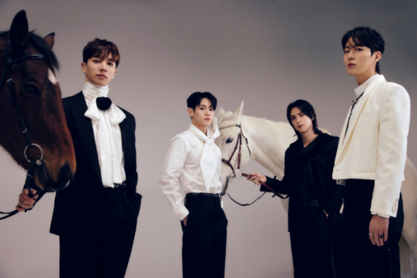 ▲하이라이트(사진 = 어라운드어스 제공)