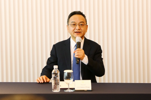 ▲제임스 펑 포니에이아이(Pony.AI) 회장은 지난달 28일 강남 조선팰리스 호텔에서 열린 간담회에서 젬백스링크와의 협력을 통해 시장 진출을 공식화했다. (사진 = 젬백스링크)