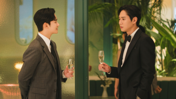 ▲'눈물의 여왕' 2회(사진제공=tvN)