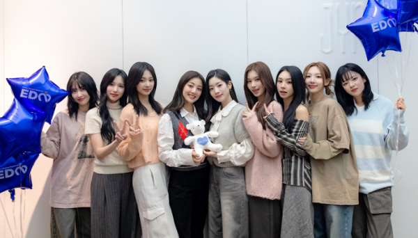 ▲트와이스(사진제공=JYP엔터테인먼트)